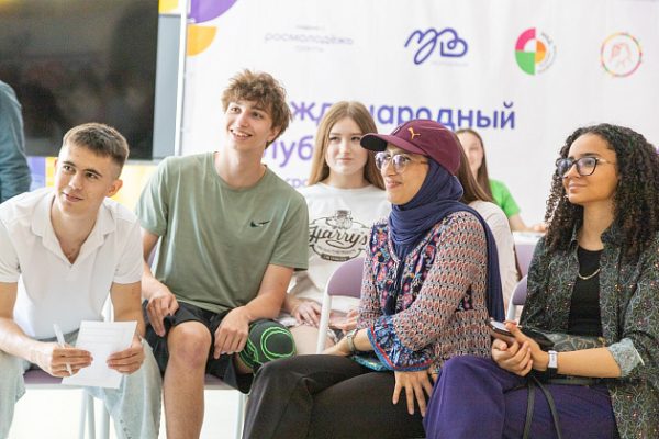 #ТриЧетыре: волгоградцы впервые смогут заявить о себе на конкурсе «Признание молодых»